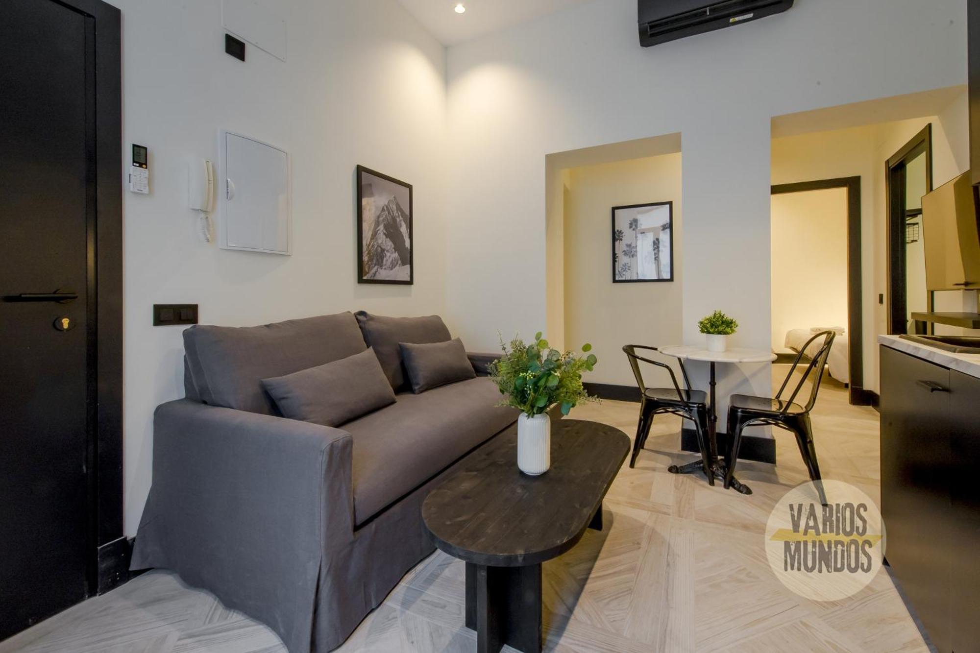 Iconic Apt En Plena Plaza Del Carmen Para 4Pax E3 Мадрид Экстерьер фото