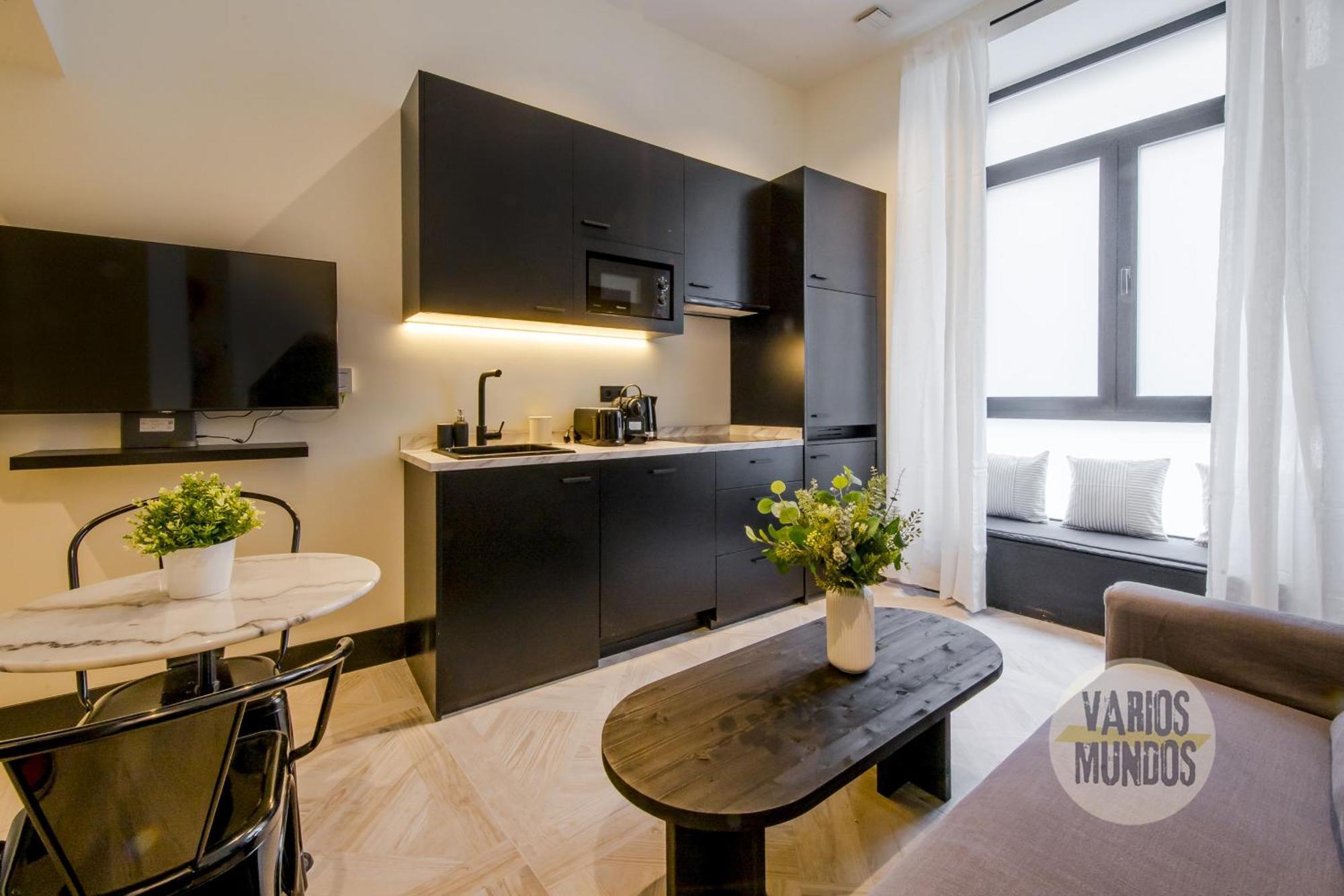 Iconic Apt En Plena Plaza Del Carmen Para 4Pax E3 Мадрид Экстерьер фото