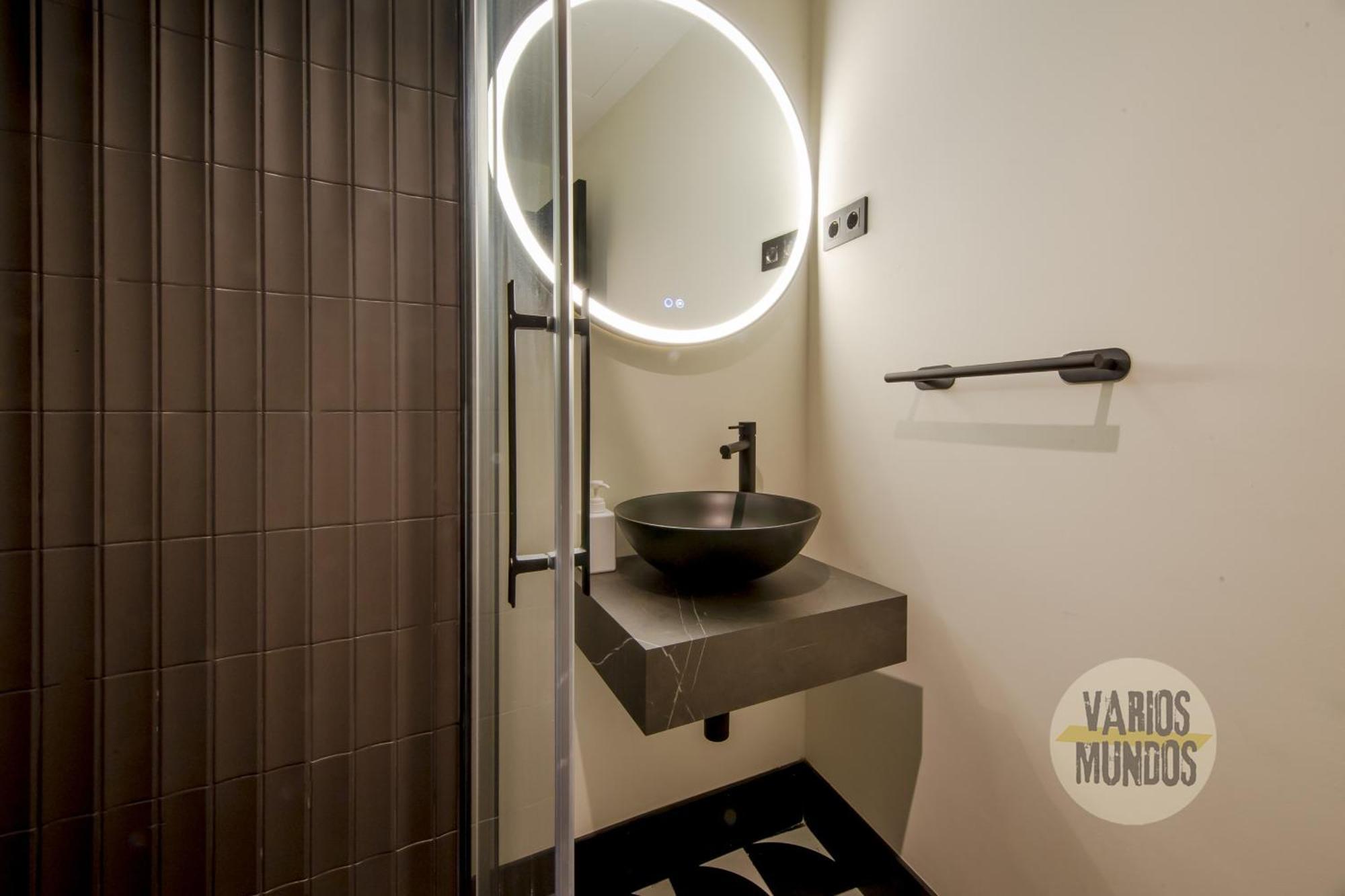 Iconic Apt En Plena Plaza Del Carmen Para 4Pax E3 Мадрид Экстерьер фото
